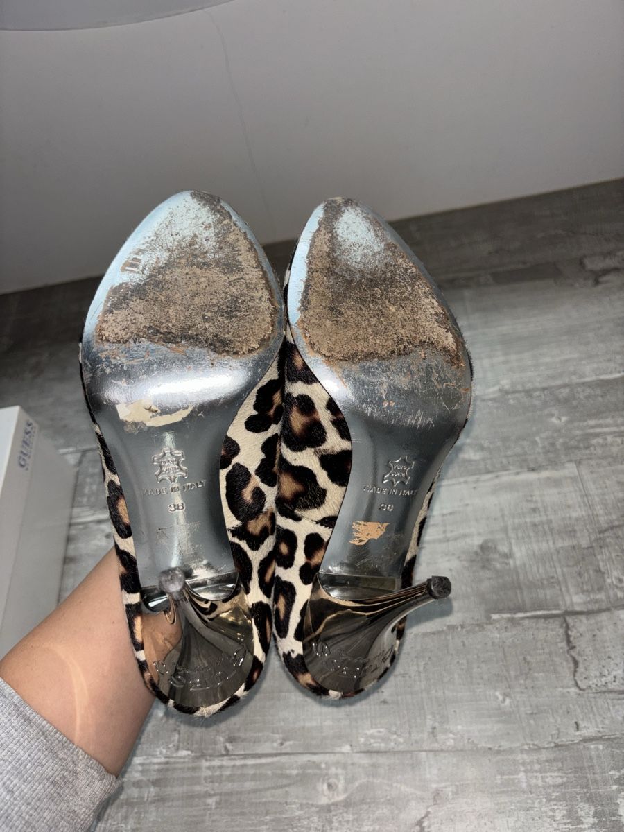 Scarpe da donna: Escarpins Guess – Usato da Carouge GE venduto da lia_t7zd 5