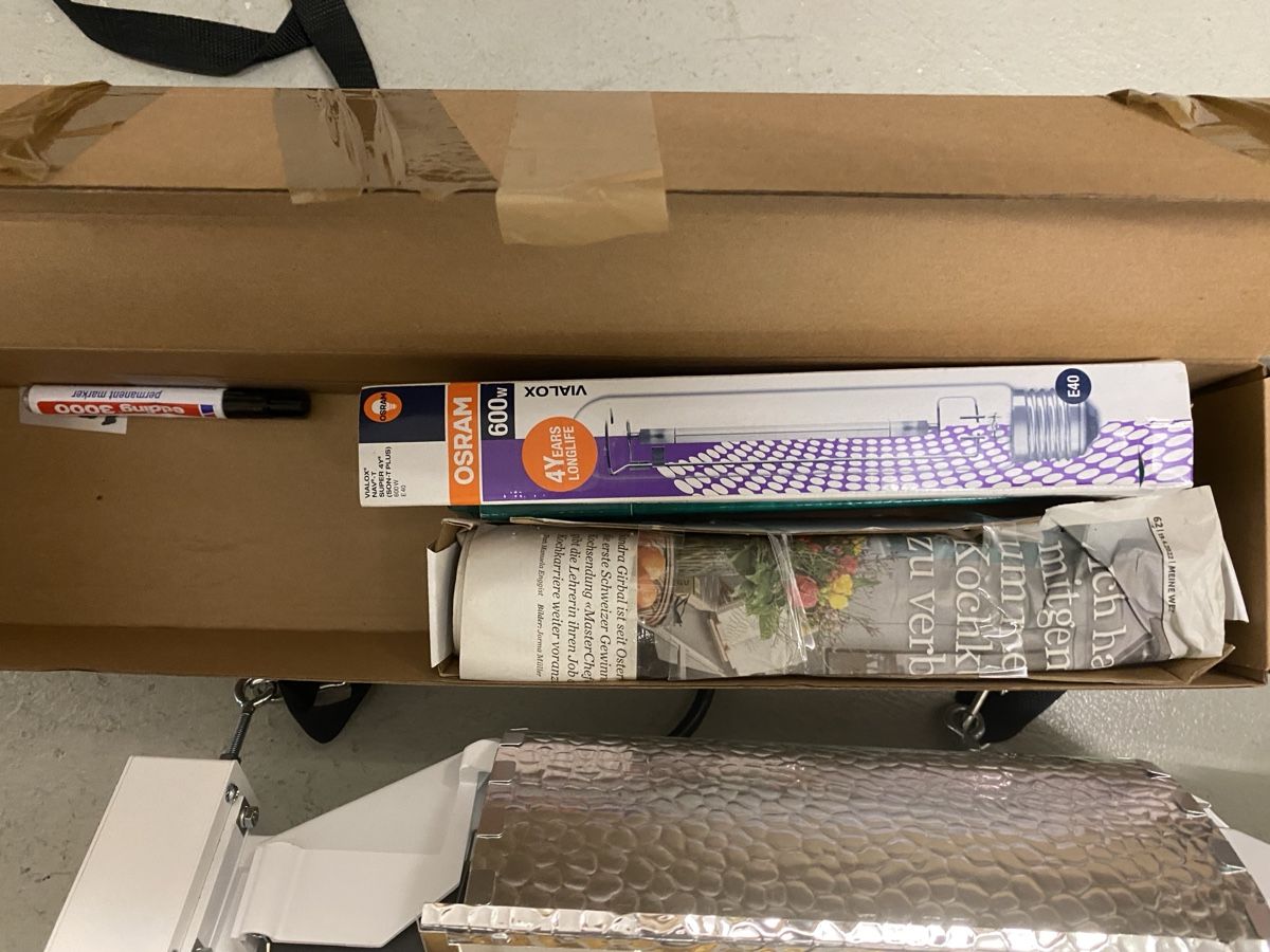 Growbox Altro: Growlampen – Usato da Sirnach venduto da Goforit2001 8