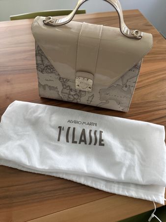 Alviero Martini 1a Classe sac neuf