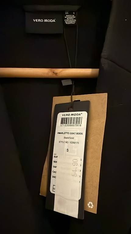 Manteaux: Vero Moda Mantel – Neuf avec emballage d'origine à Uster par nat_w6qv 1