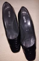 Lack-Lederschuhe Gr. 71/2 - Weite H