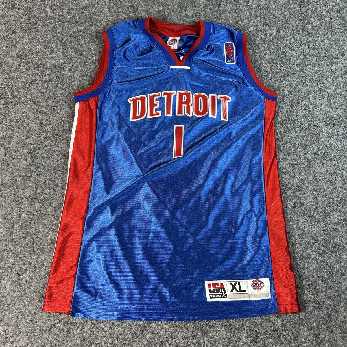 Kleiderpakete: Lots de 4x basketball shirt – Gebraucht aus La Sagne NE von Matlasape 3