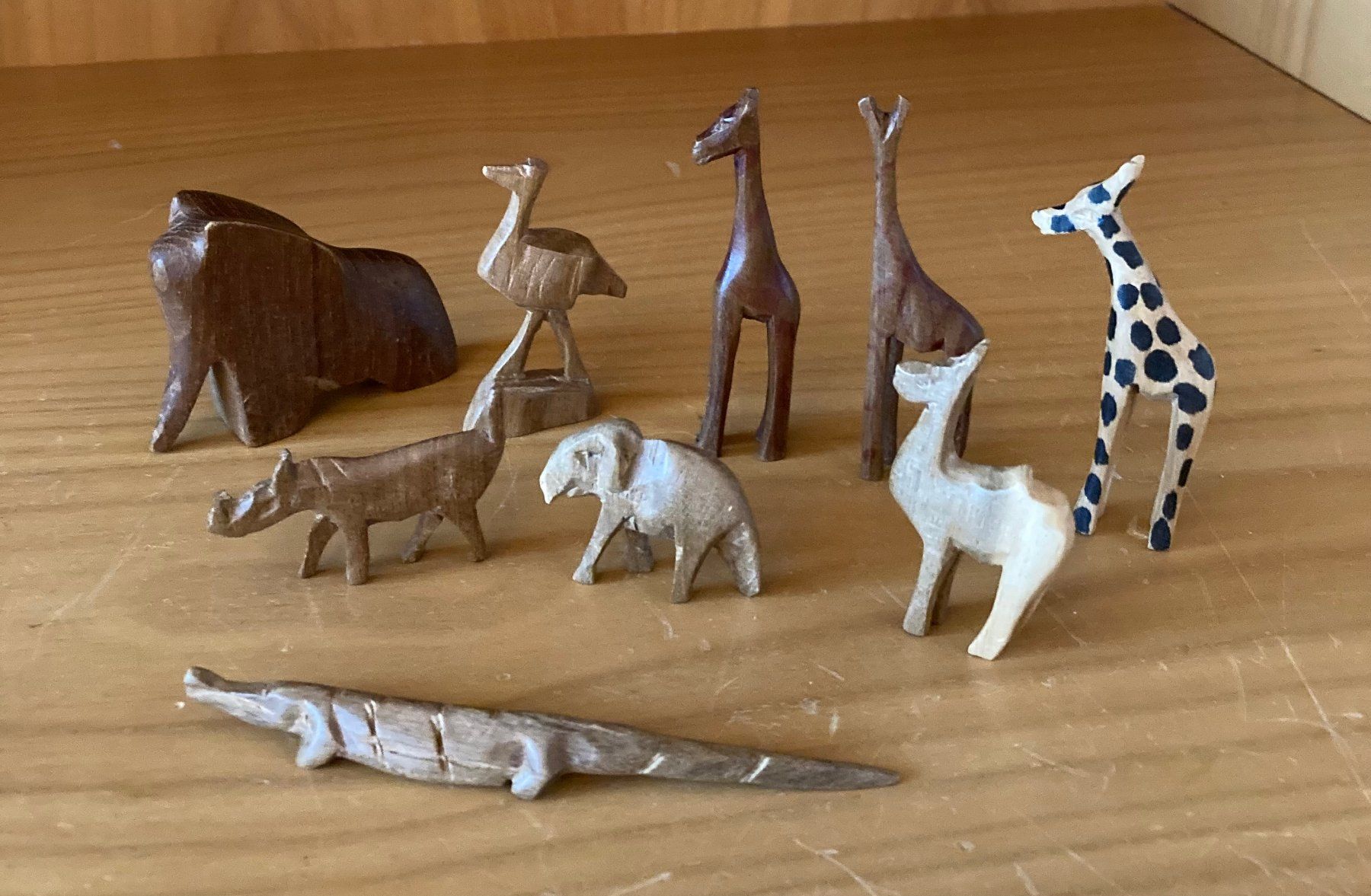 Articoli in legno: Holztiere - Afrika – Usato da Liebefeld venduto da Rhy19