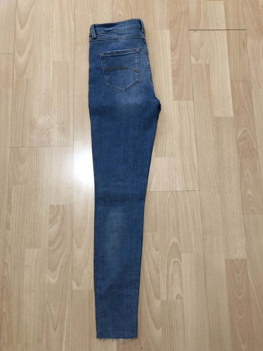 C&A Jeans: Jeans Hose Gr.34 – Nuovo (secondo la descrizione) da Chur venduto da vicky7 7