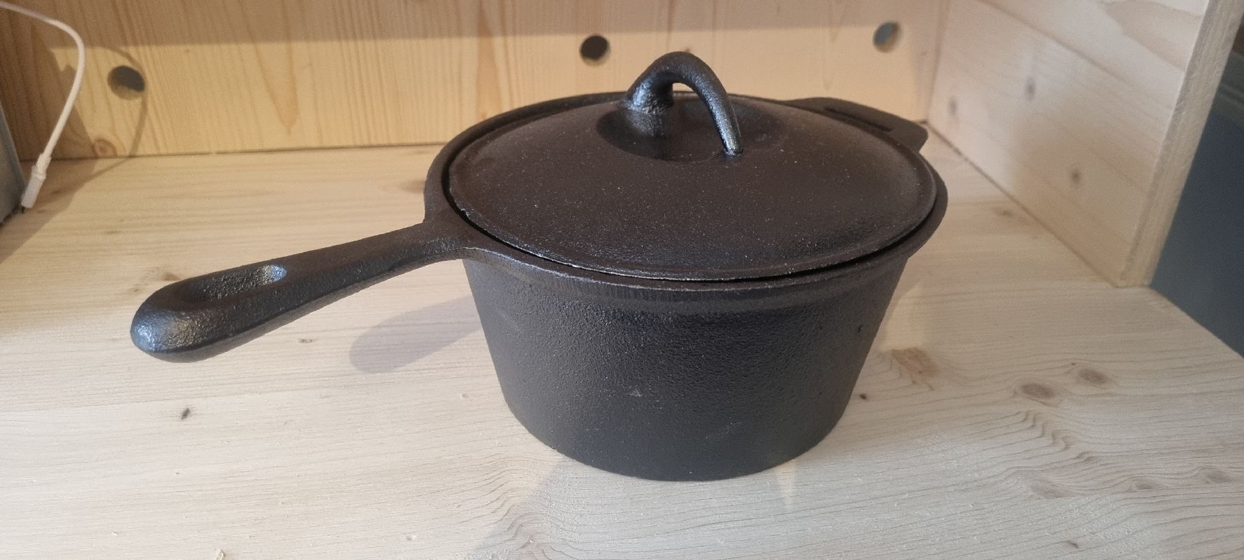 Pentole: Gusseiserner Top Neu – Nuovo (secondo la descrizione) da Herisau venduto da frp_b5zm