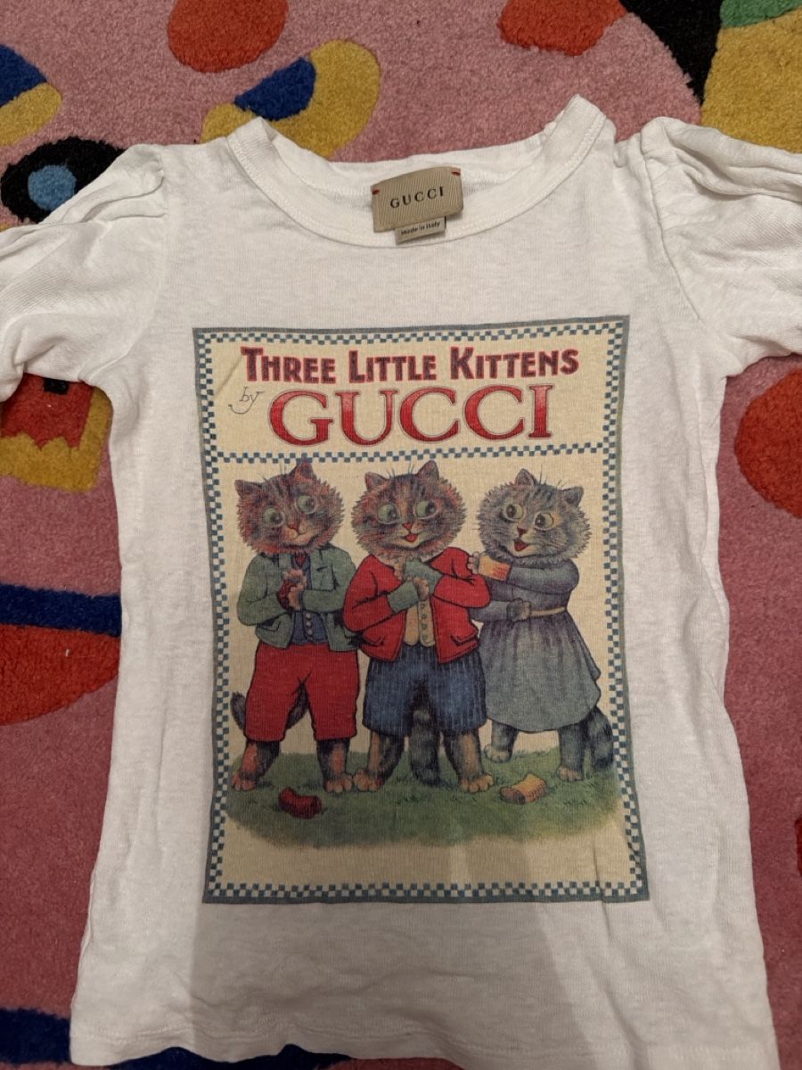 Gucci Blusen, T-Shirts & Tops: Gucci - T-Shirt - Gr 4 – Gebraucht aus Rothenthurm von LaThie