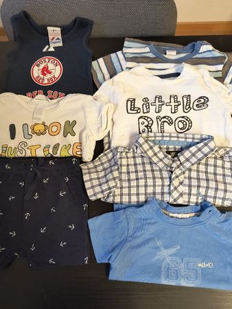 Sommer Kleiderpaket 16 Kleider für Jungen, Gr. 62/68, Top