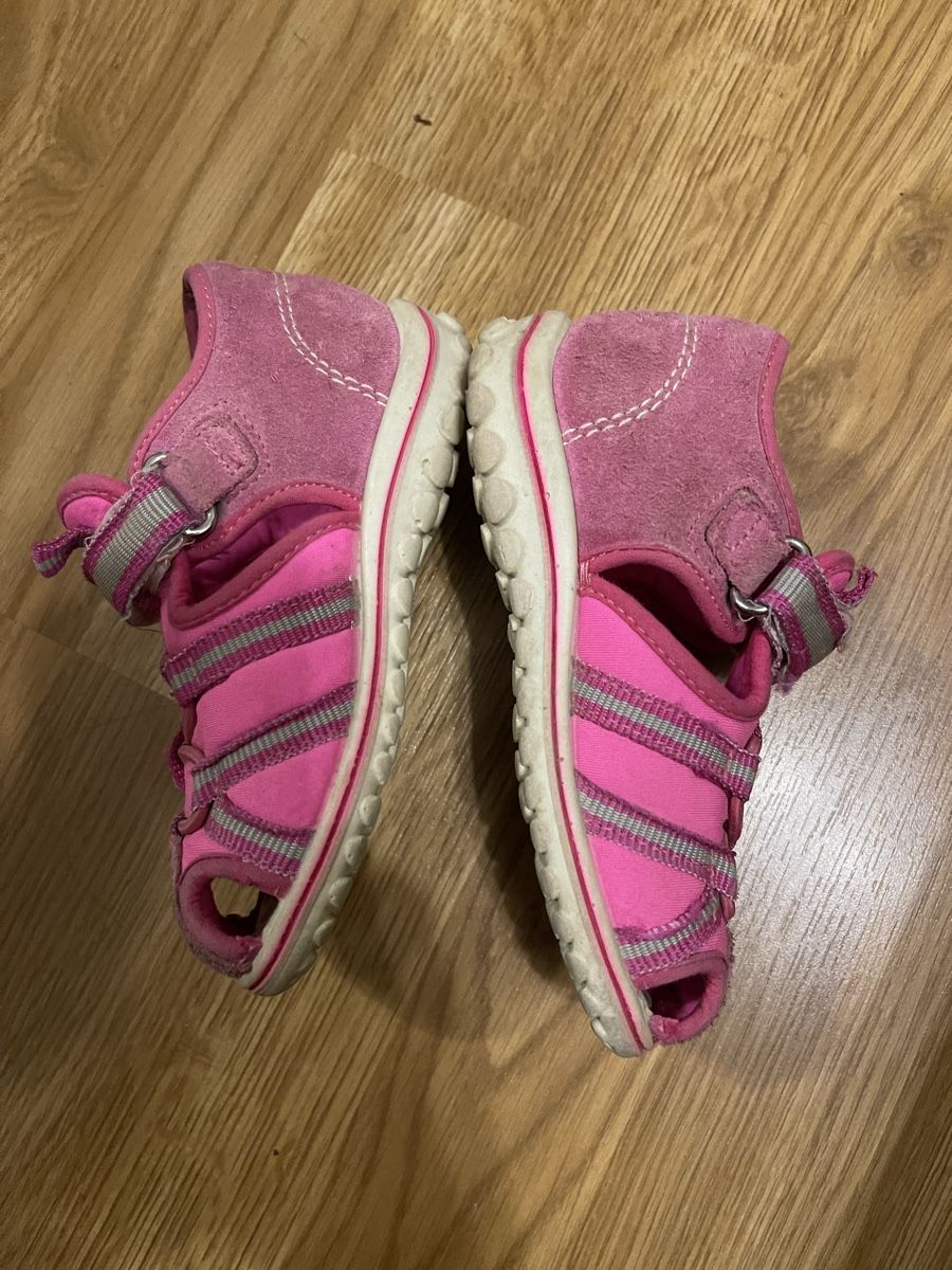 Scarpe per ragazze: Sandalen Gr. 24 – Usato da Suhr venduto da RIE83 1