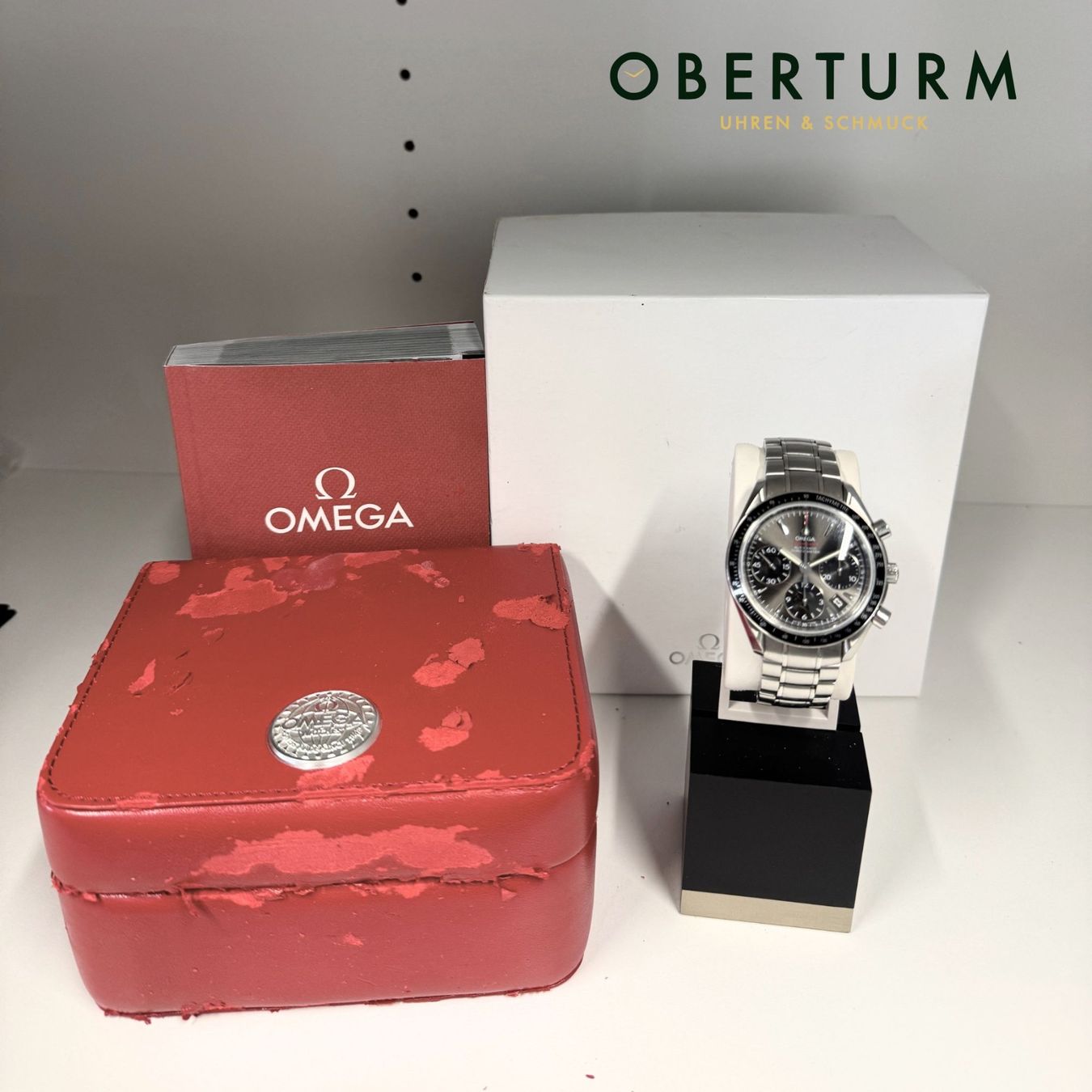 Omega Uhren: Omega Speedmaster Date Chronograph 40mm – Gebraucht aus Brugg AG von Oberturm 4