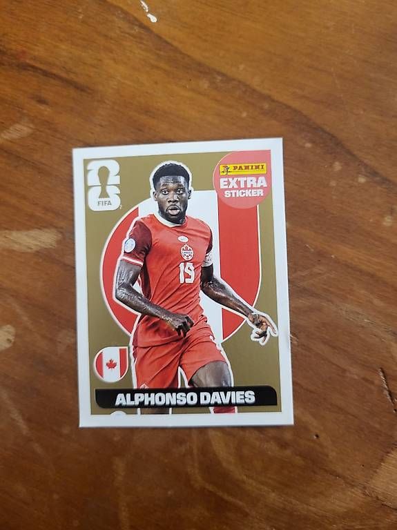 Carte collezionabili: Extrasticker Alphonso Davies Gold Panini – Usato da Rheinfelden venduto da ire_dby2 1