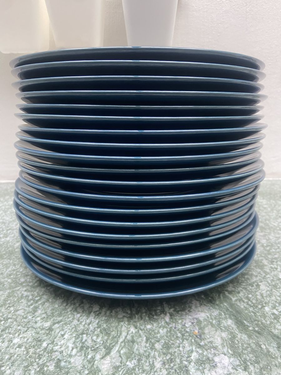 Ikea Piatti: Teller Färgklar IKEA blau glänzend – Usato da Weinfelden venduto da dnina24