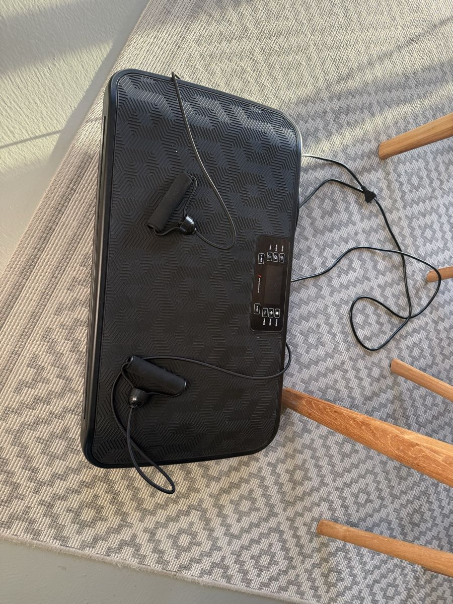 Hometrainer: Vibrationsplatte – Usato da Zürich venduto da pesawat