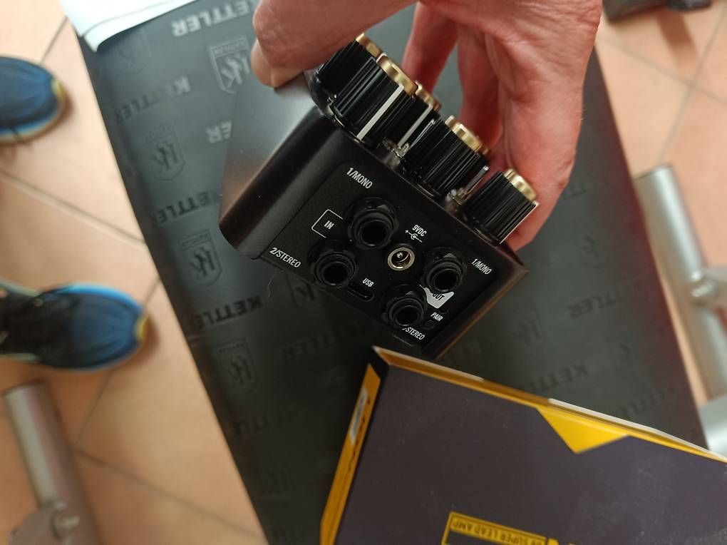 Strumenti musicali: Universal Audio - UFAX Lion – Usato da Pregassona venduto da Fabri70 1