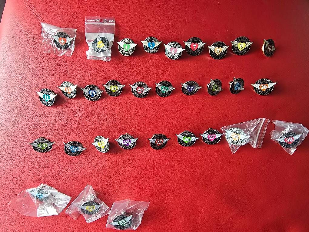 Spille & Fermagli: Kompl. Love Ride Pins *** – Nuovo (secondo la descrizione) da Zürich venduto da Fifa