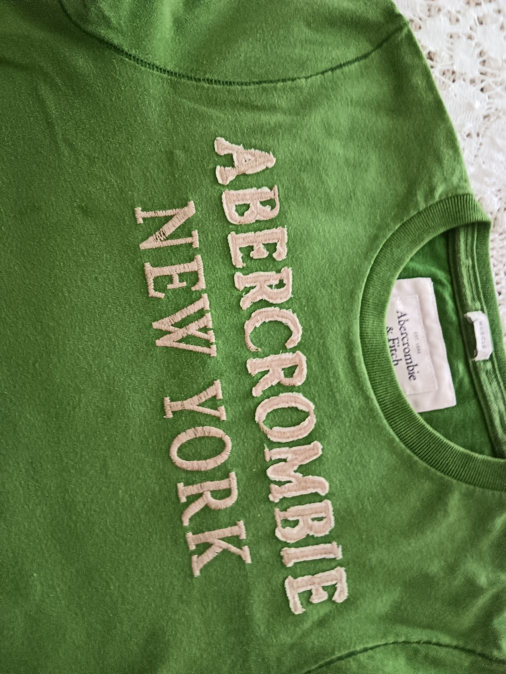 Abercrombie T-shirt: abercrombie tshirt – Usato da Ambrì venduto da Maerz87 1