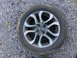 Felgen und Pneu zu Mazda