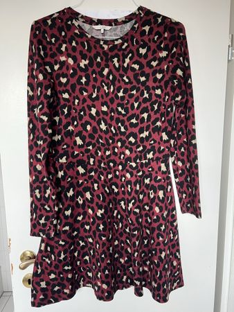 Kleid Clockhouse Grösse XL