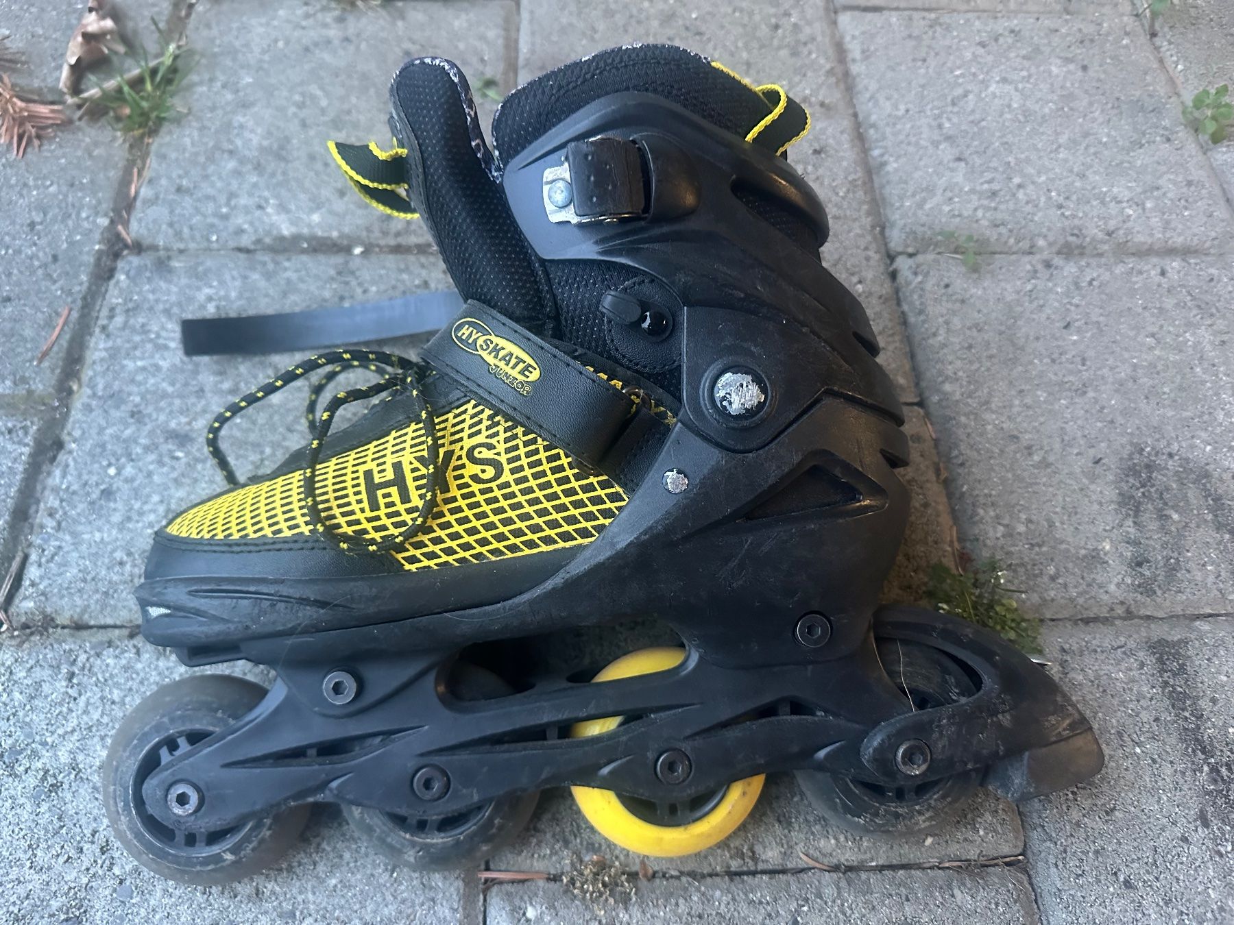 Pattini in linea & Pattini a rotelle: Inlineskates 33 - 36 – Usato da Langnau am Albis venduto da Beu71 1