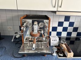 ECM Synchronika – Dualboiler-System mit Rotationspumpe