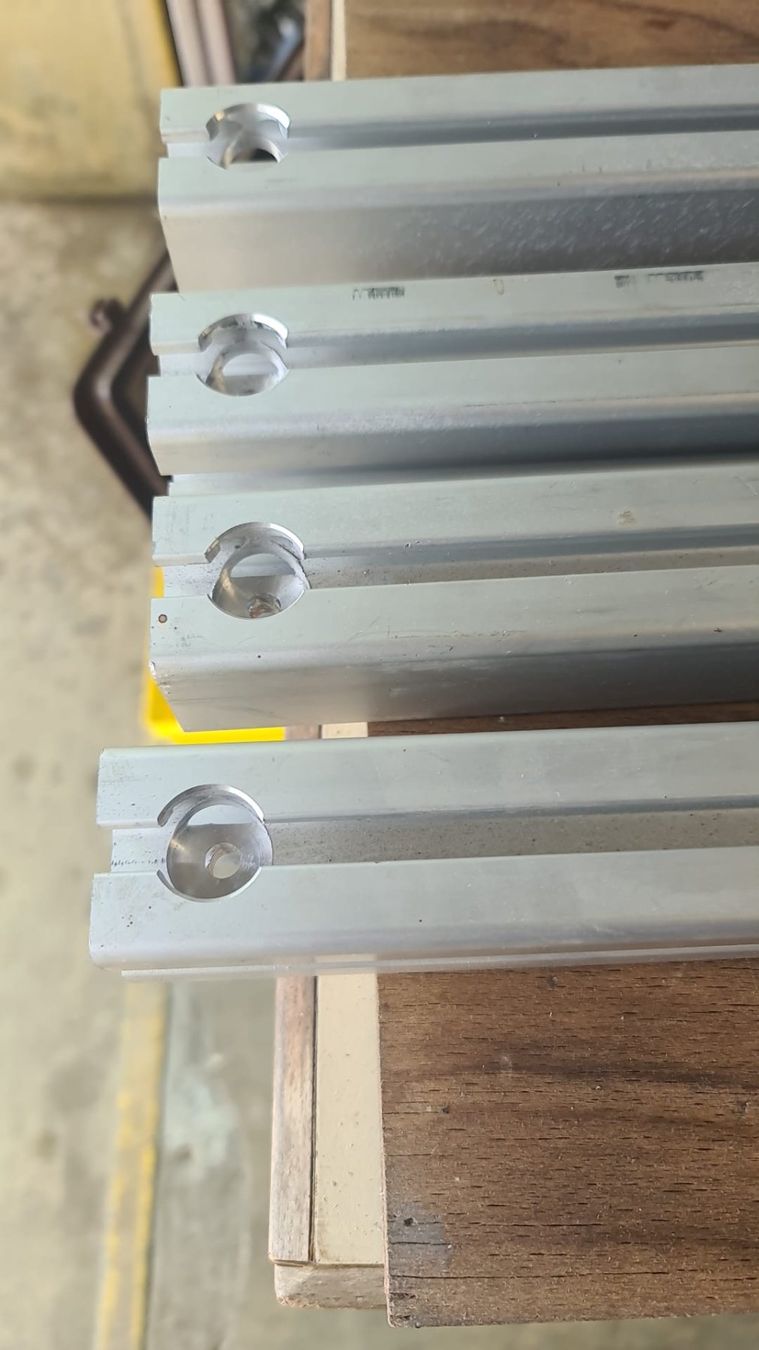 Tous les outils: alu teile – D'occasion à Egerkingen par ogi3131 1