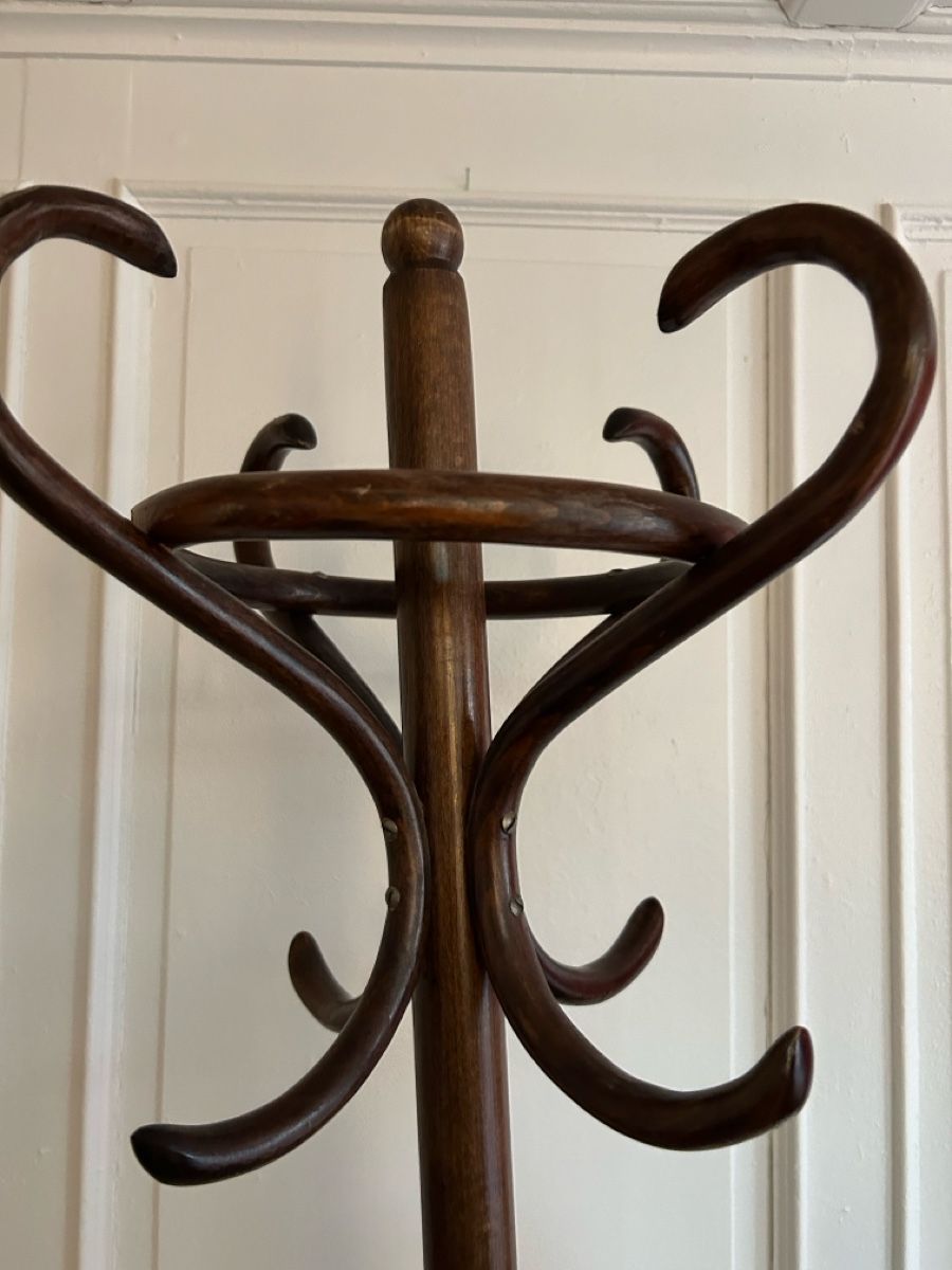 Guardaroba: Bugholz Garderobe  – Usato da Einsiedeln venduto da Sose