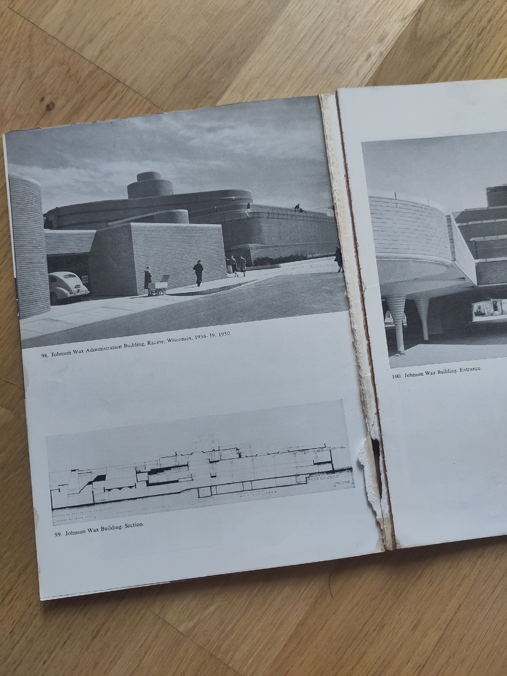Libri: Frank Lloyd Wright (Masters of World Architecture) – Usato da Zürich venduto da Hoernli123 4
