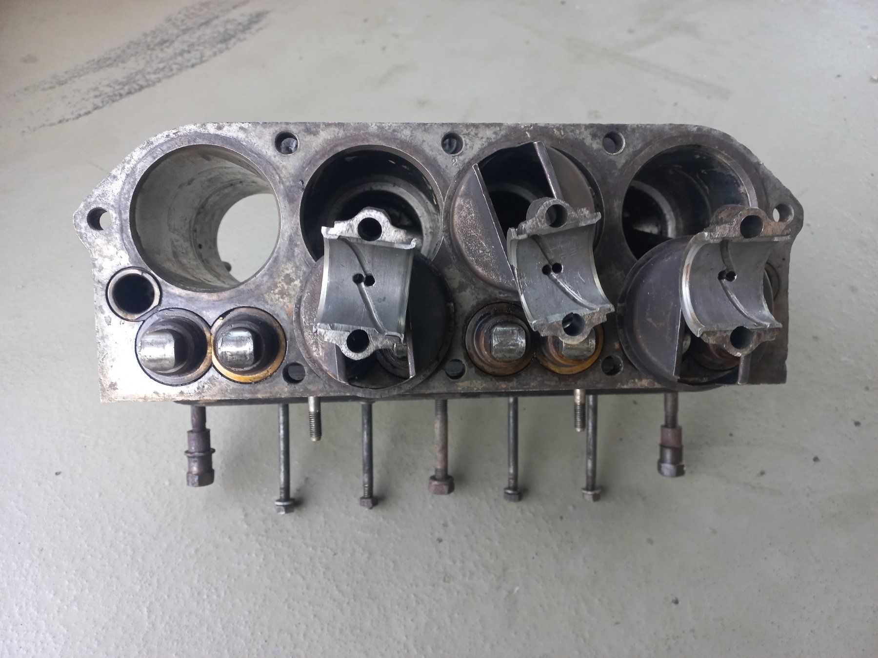 BMW Tutti pezzi di ricambio auto: Oldtimer BMW Dixi Zylinderblock m Kolben , Ventile , Pleuel – Usato da CH - DULLIKEN venduto da classiccarpartsstore 1