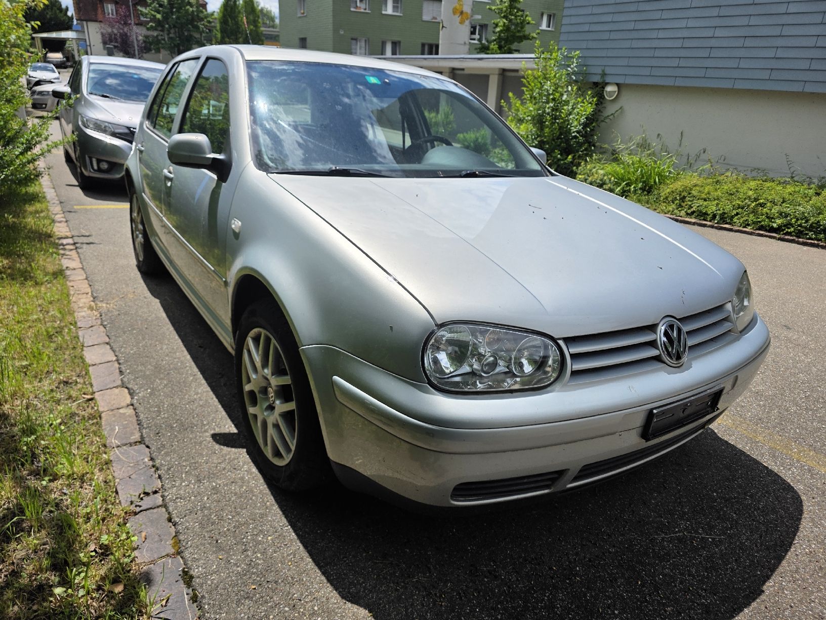 VW Autos: VW Golf 4  – Defekt aus Rüti ZH von Isa8630 3