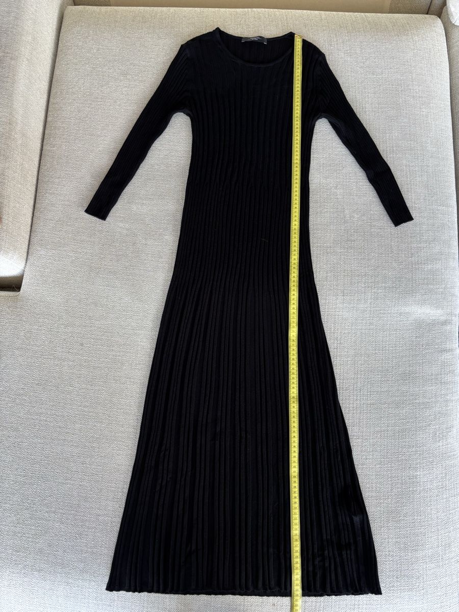 Kleider: Max Mara Weekend Strickkleid – Neu (gemäss Beschreibung) aus Walchwil von Ca_st26 1