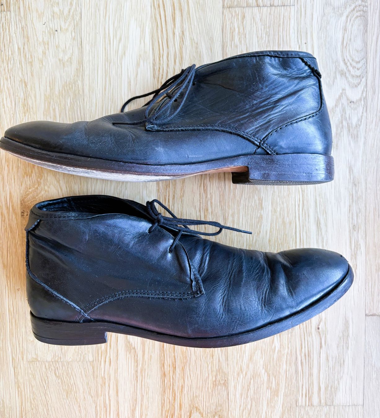 Scarpe da donna: Schwarzer Leder Schuhe – Usato da Riehen venduto da vendita 2