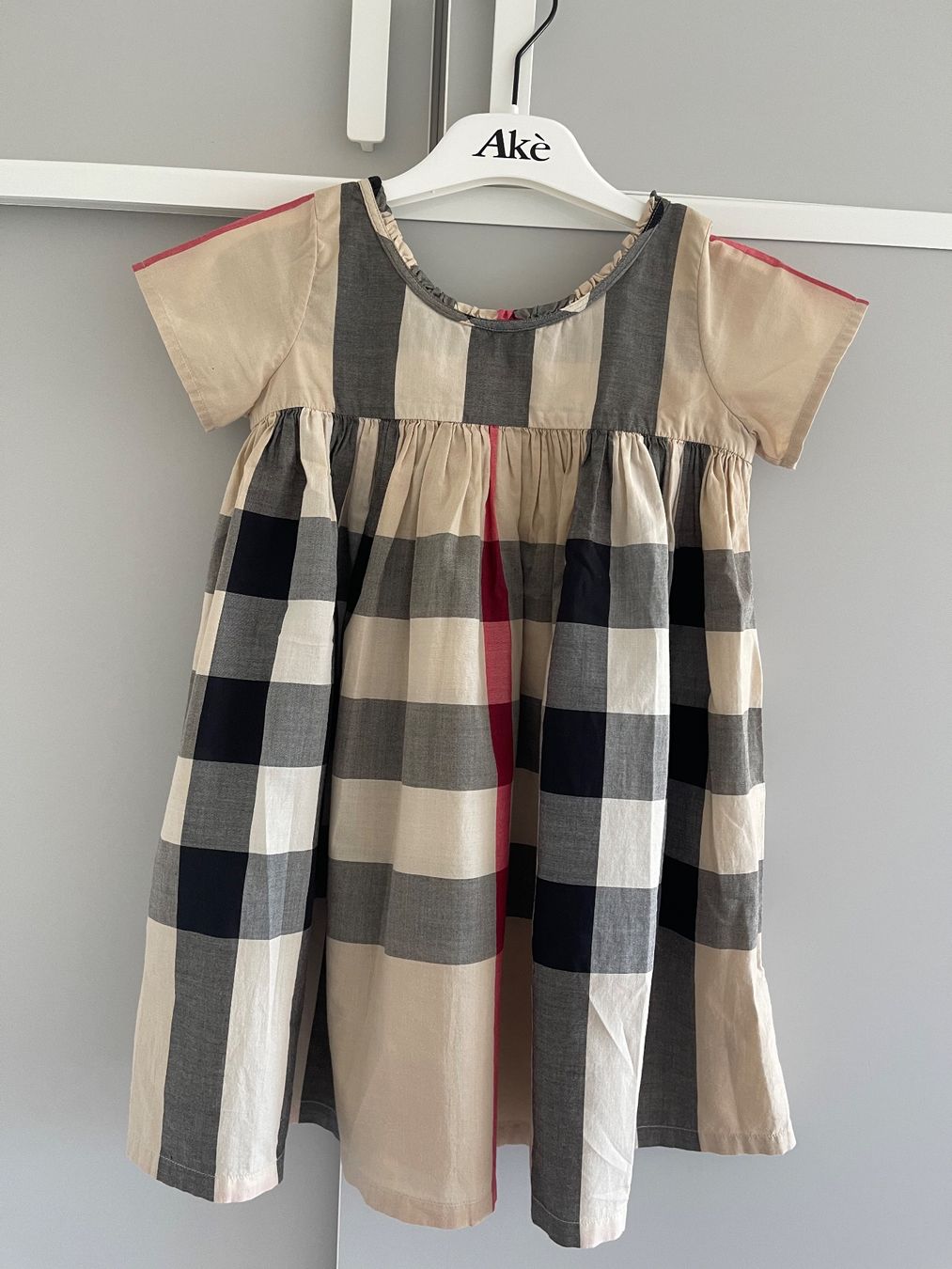 Burberry Vestiti & Gonne: Kleid BUBBERRY ( 6 Y , 116 ) – Usato da Zürich venduto da ino_76f2