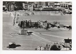 DAVOS-DORF Flugaufnahme - Bahnhof und Hotel Mühlehof