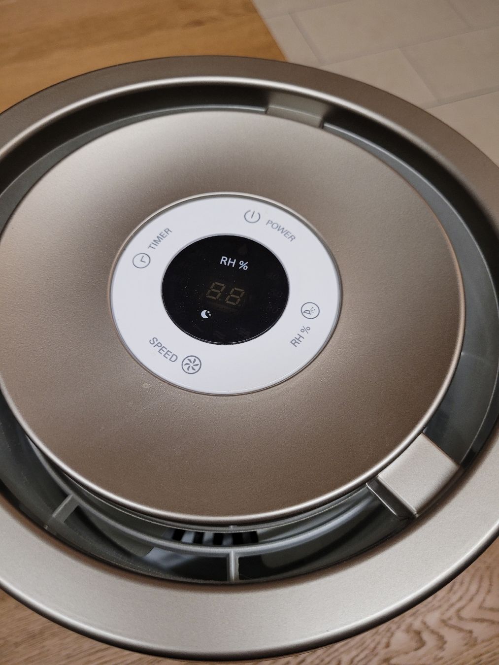 Philips Luftbefeuchter: Luftbefeuchter Phillips HU4806/01 – Gebraucht aus Niederbipp von Tati_La 1