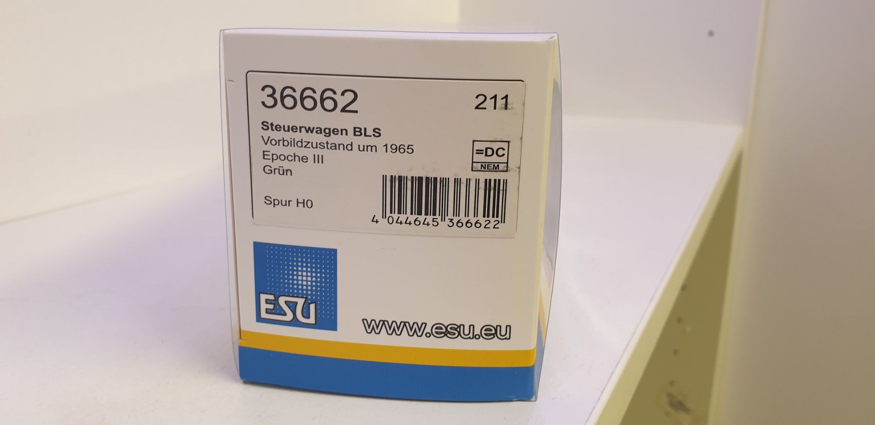Esu Modelleisenbahnen: Esu BLS Steuerwagen DC/AC Digital 36662 – Neu und originalverpackt aus Neuenhof von ludovicco 1