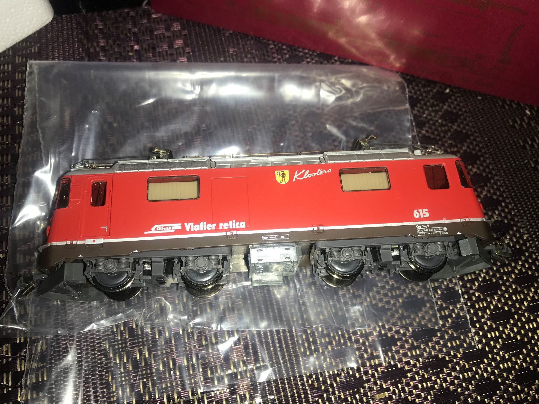 Bemo Modellini di ferrovie: Bemo RhB , Ge 4/4 616 Klosters, neuwertig. – Nuovo e nell'imballaggio originale da Glis venduto da 1Hector1 1