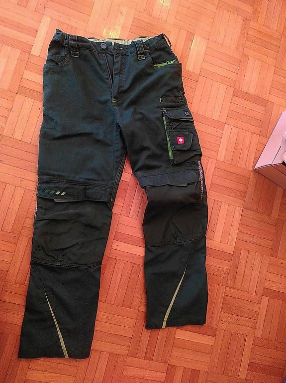 Pantaloni: Engelbertstrauss Hose grün – Usato da Brugg AG venduto da mic_yxq9