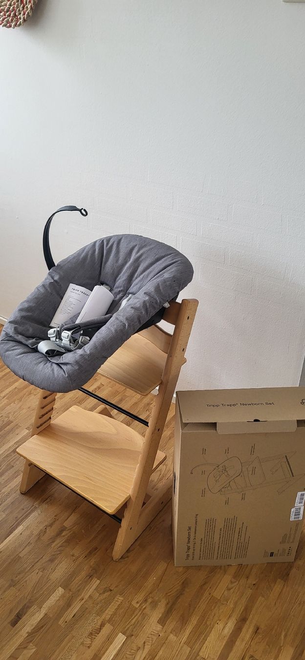 Stokke Seggioloni: Stokke  Tripp Trapp inkl. Newborn Set – Usato da Zürich venduto da kamyarmk