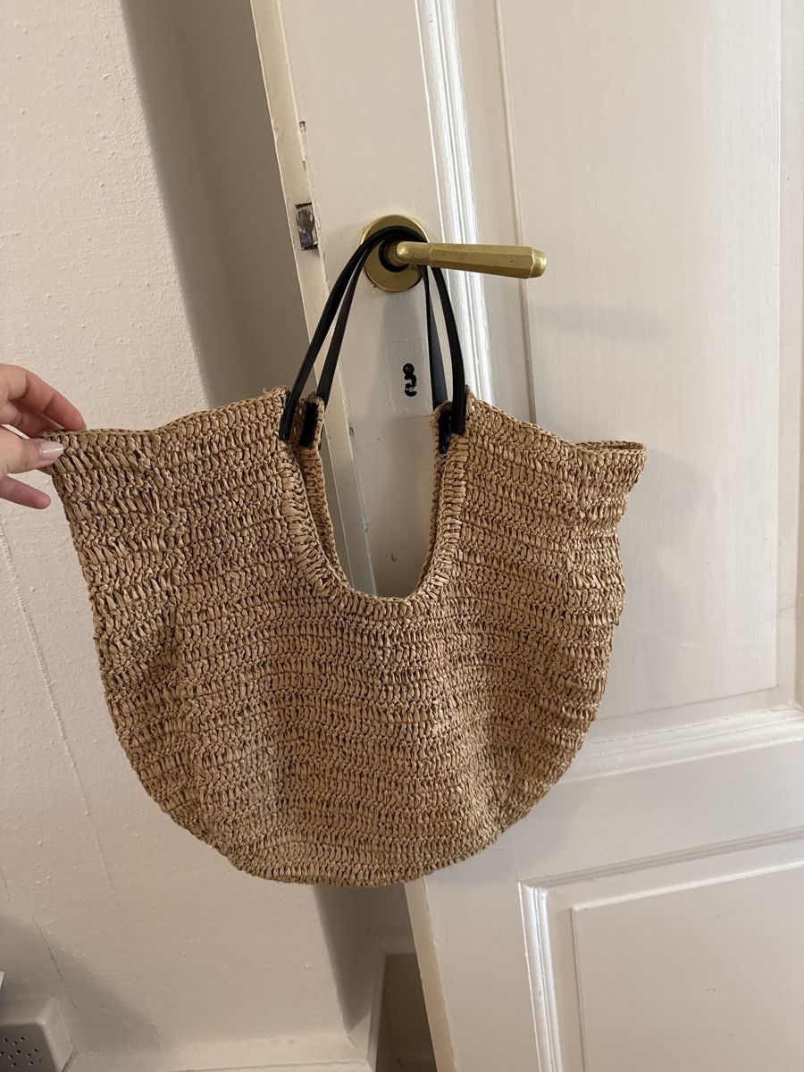 Sacs: Straw tote bag from COS – D'occasion à Genève par woo_qt79