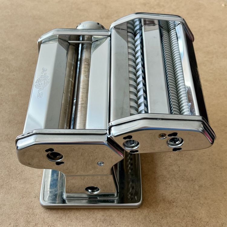 Atlas Mercato 150mm Pasta Machine (Gebraucht) in Basel für CHF 25 – mit ...
