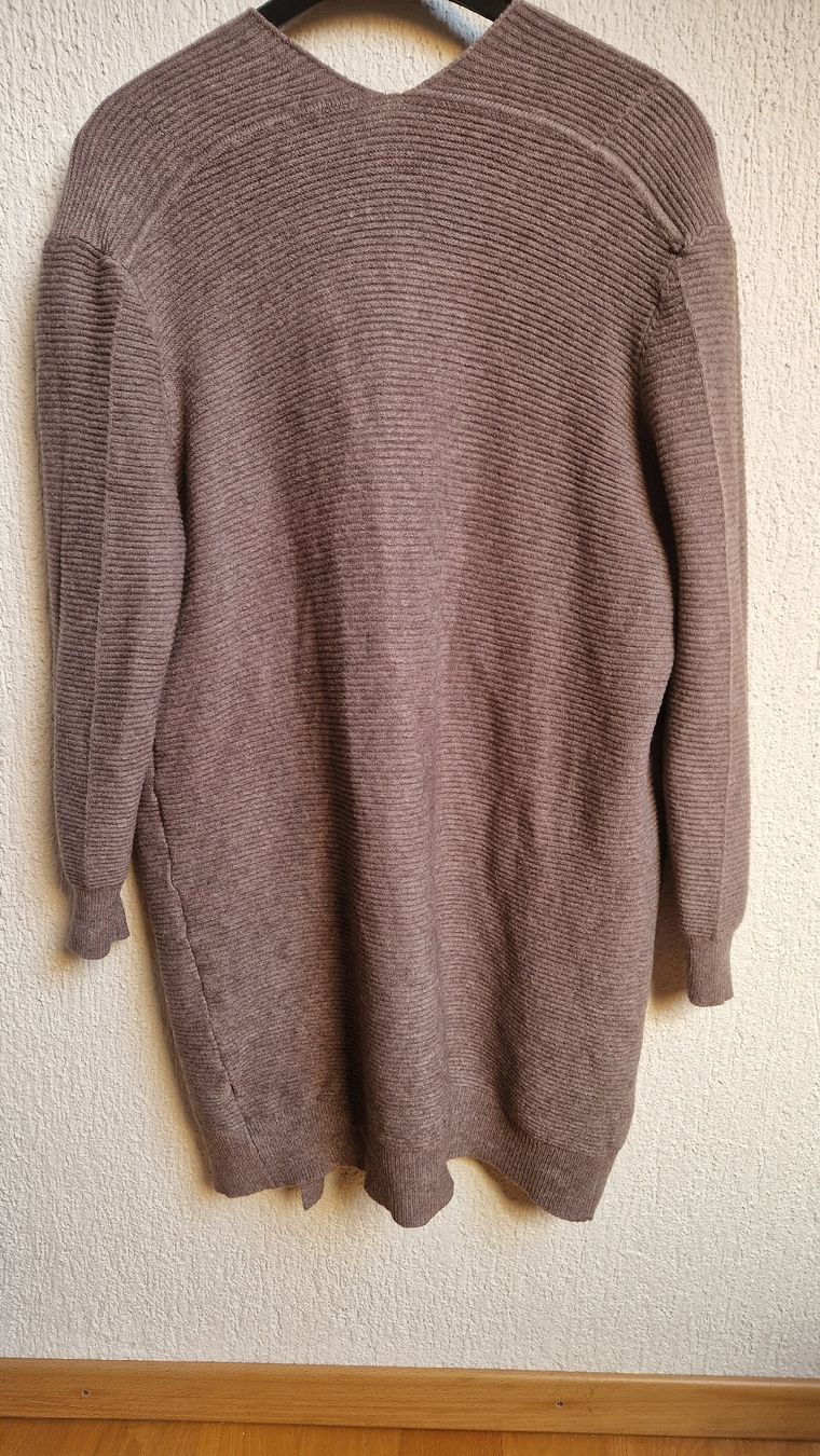 Cappotti: Strickmantel Gr.M. Rippenstrick mit 2 Taschen – Usato da Rickenbach LU venduto da esmarti 3