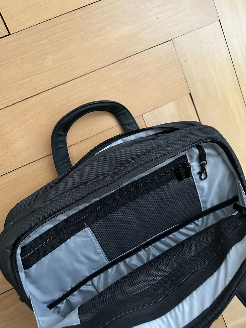Valigie & Borse: HP - Aktentasche Laptoptasche schwarz – Usato da Zürich venduto da Diazaio 1
