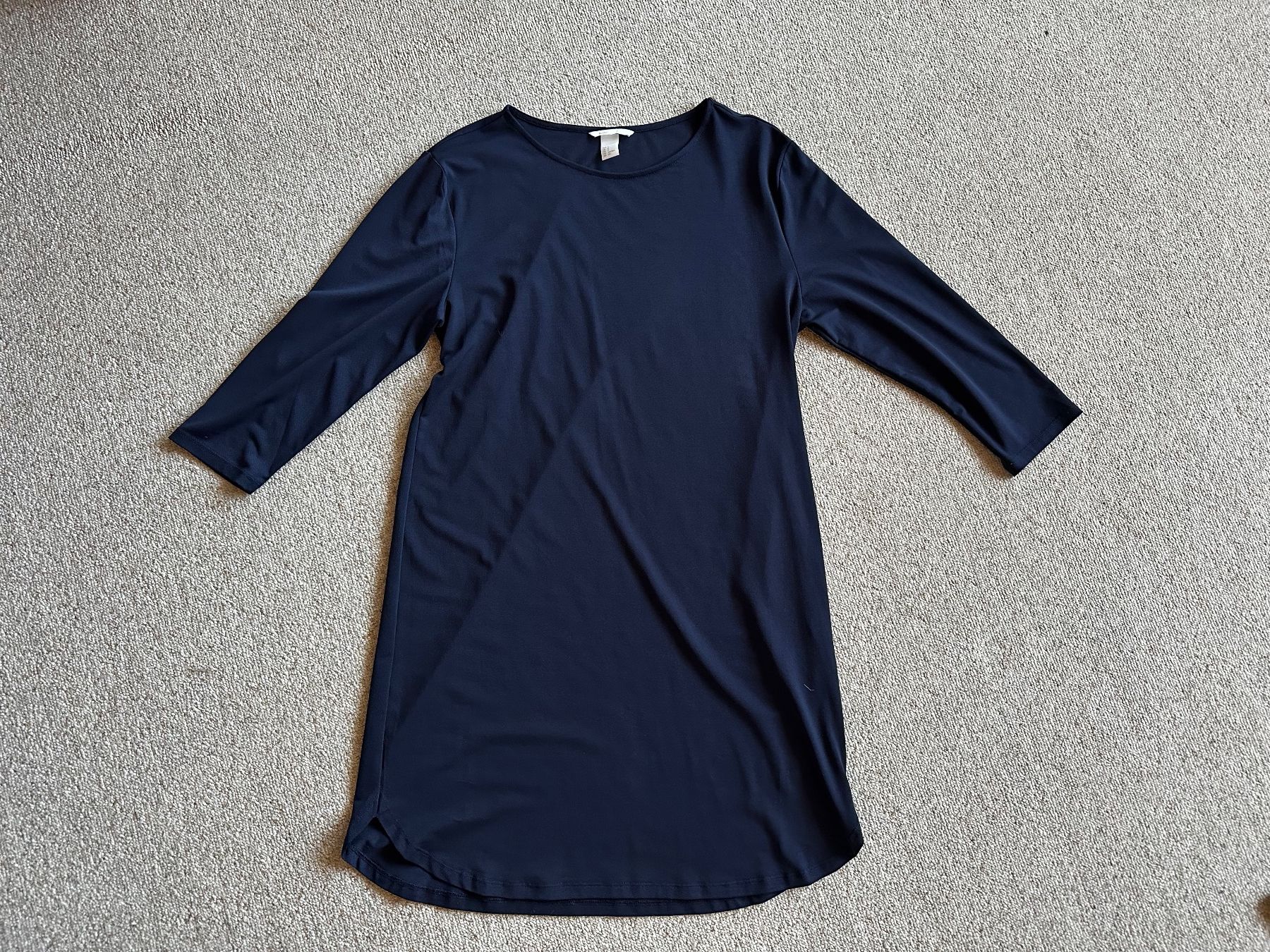 H&M Vestiti: H&M Kleid Basic Grösse S dunkelblau – Nuovo (secondo la descrizione) da Buchs AG venduto da Dasmusstduhaben