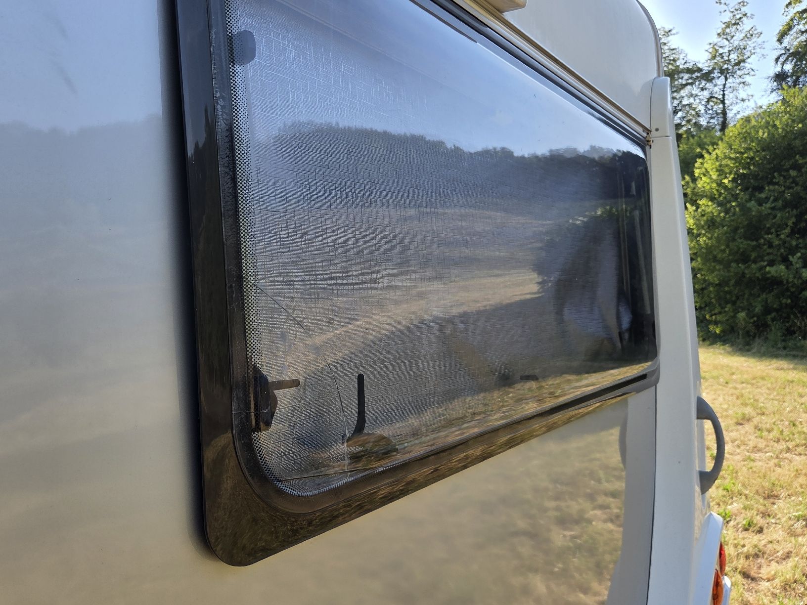 Dethleffs Rimorchi: Wohnwagen Dethleffs mit Klimaanlage Ab Mfk – Usato da Rümlingen venduto da Nero036 6