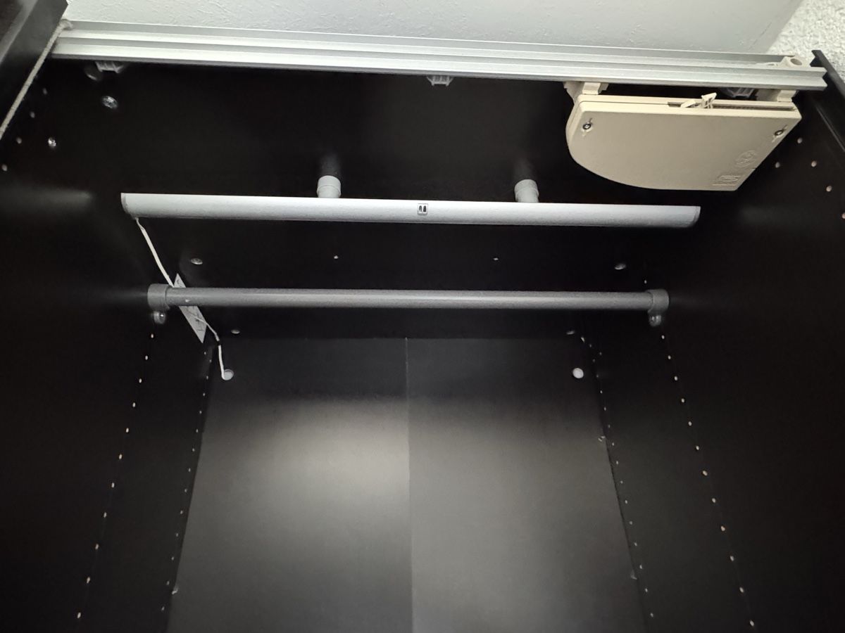 Ikea Schränke: Ikea Pax Schrank mit integrierter Licht – Gebraucht aus Wald ZH von StefaNes88 5