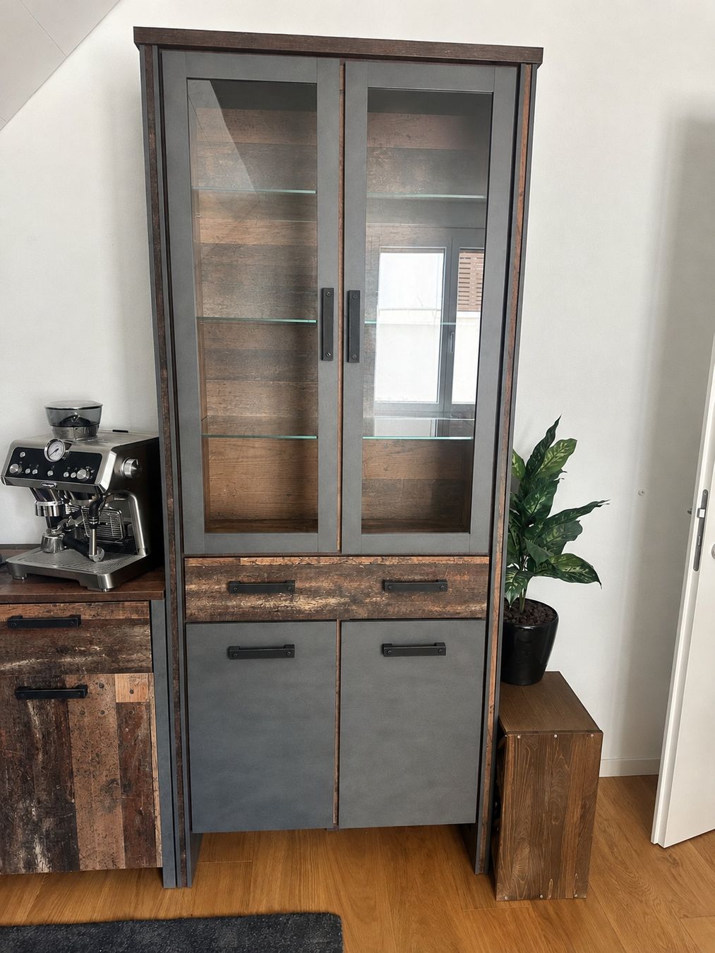 Vetrine: Vitrine im rustikalen Industrial-Look – Usato da Brunegg venduto da Angelina054