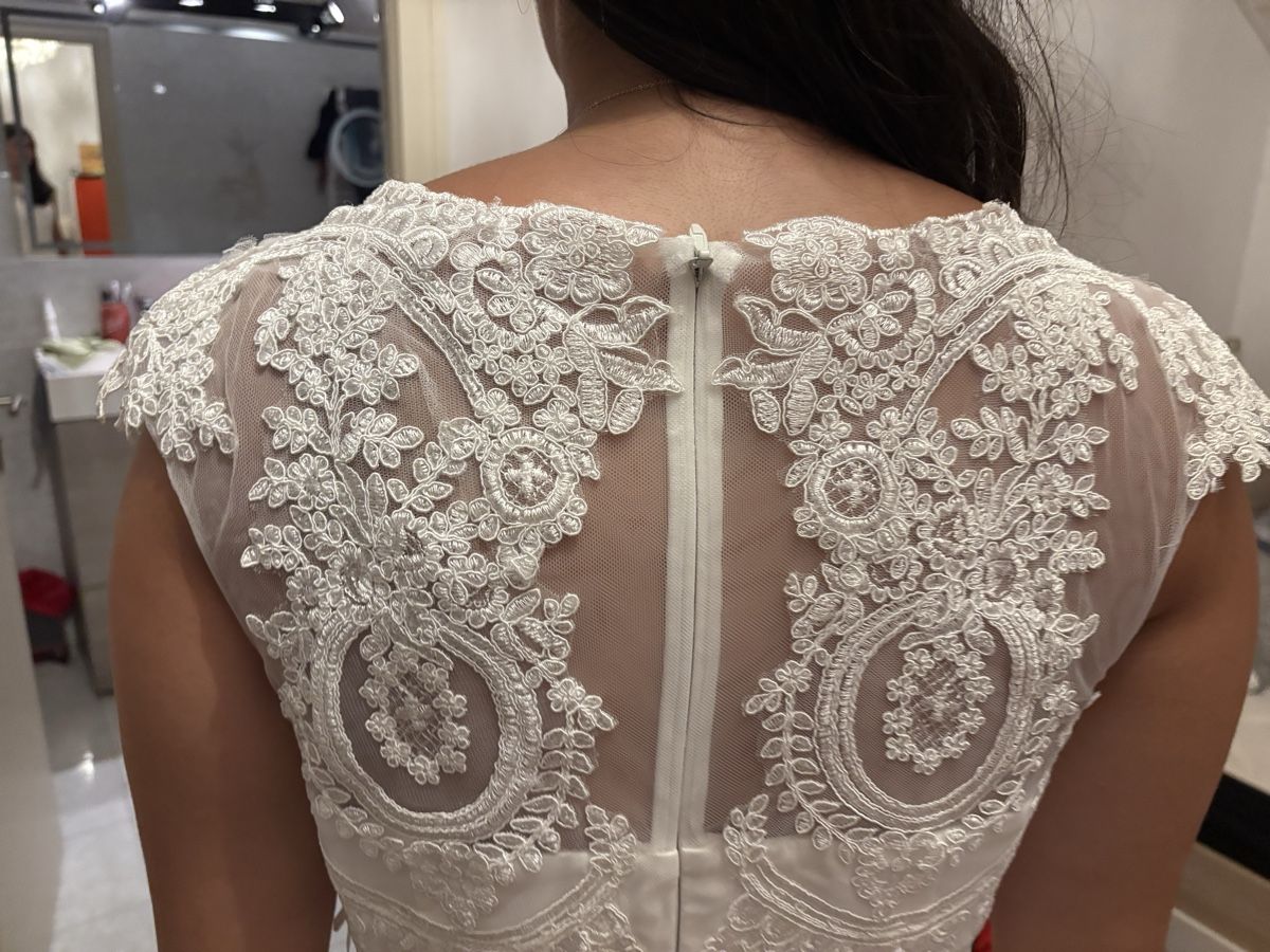 Robes: Robe de mariée – Neuf (Voir description) à Jussy par ver_bk9z 2