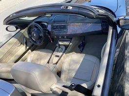 BMW Z4 2.5i Roadster - top gepflegt ! !