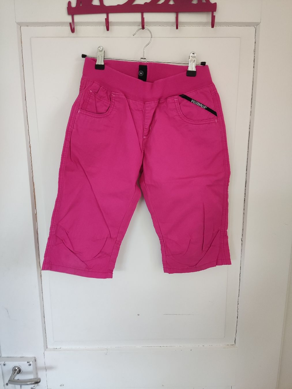 Villervalla Pantaloni: Shorts Villervalla Gr 146  – Usato da Winterthur venduto da Shorna