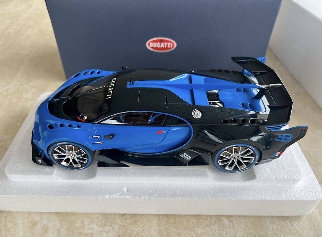 Modellautos: Bugatti Vision 1:18 – Gebraucht aus Zürich von Federicozuerich 4