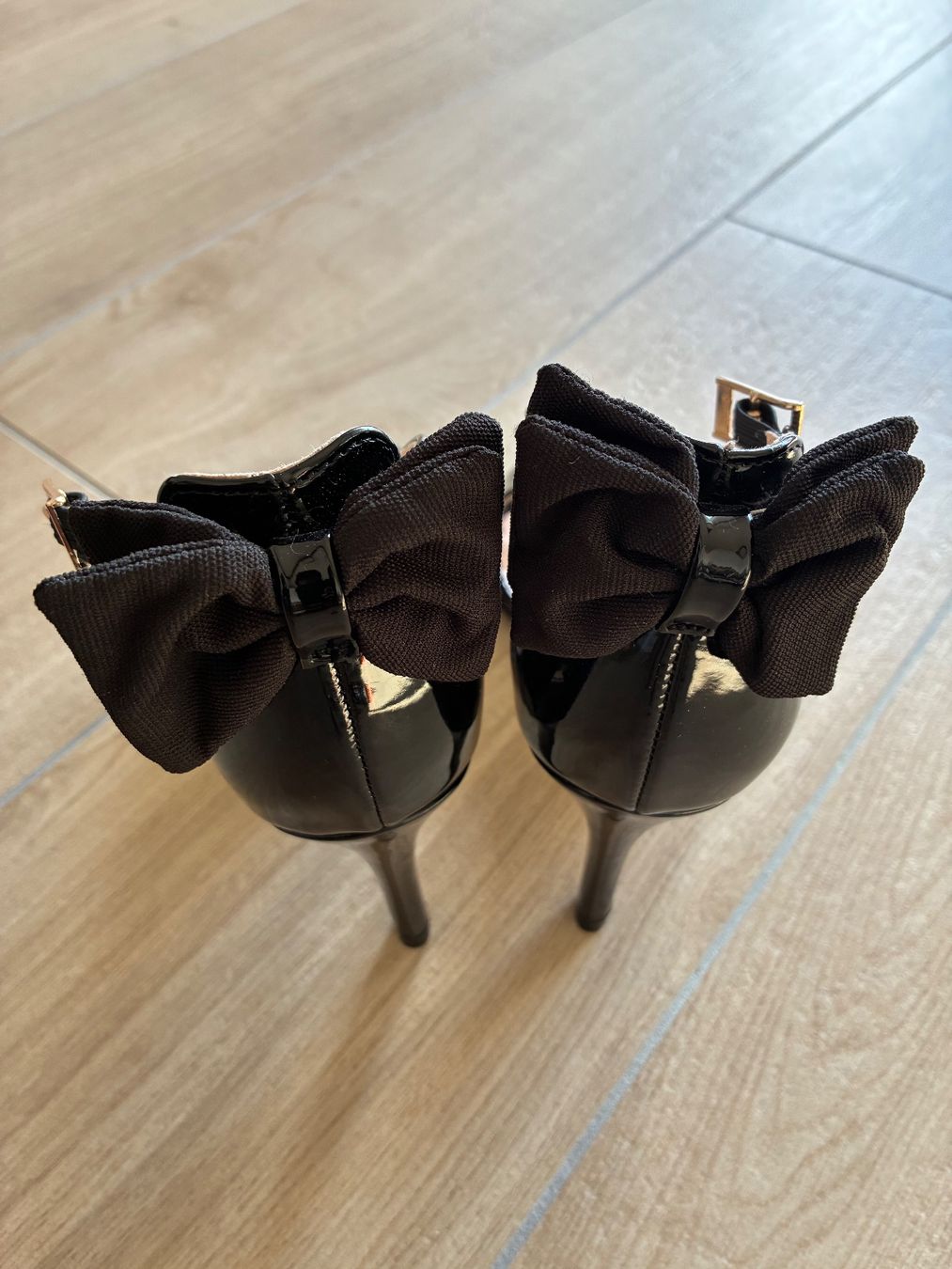 Scarpe da donna: Escarpins – Usato da Arbaz venduto da CicciStore 3